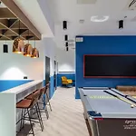 Destiny Student - Dominick Place Apartman *